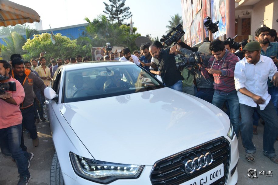 Jai-Simha-Movie-Premier-Show